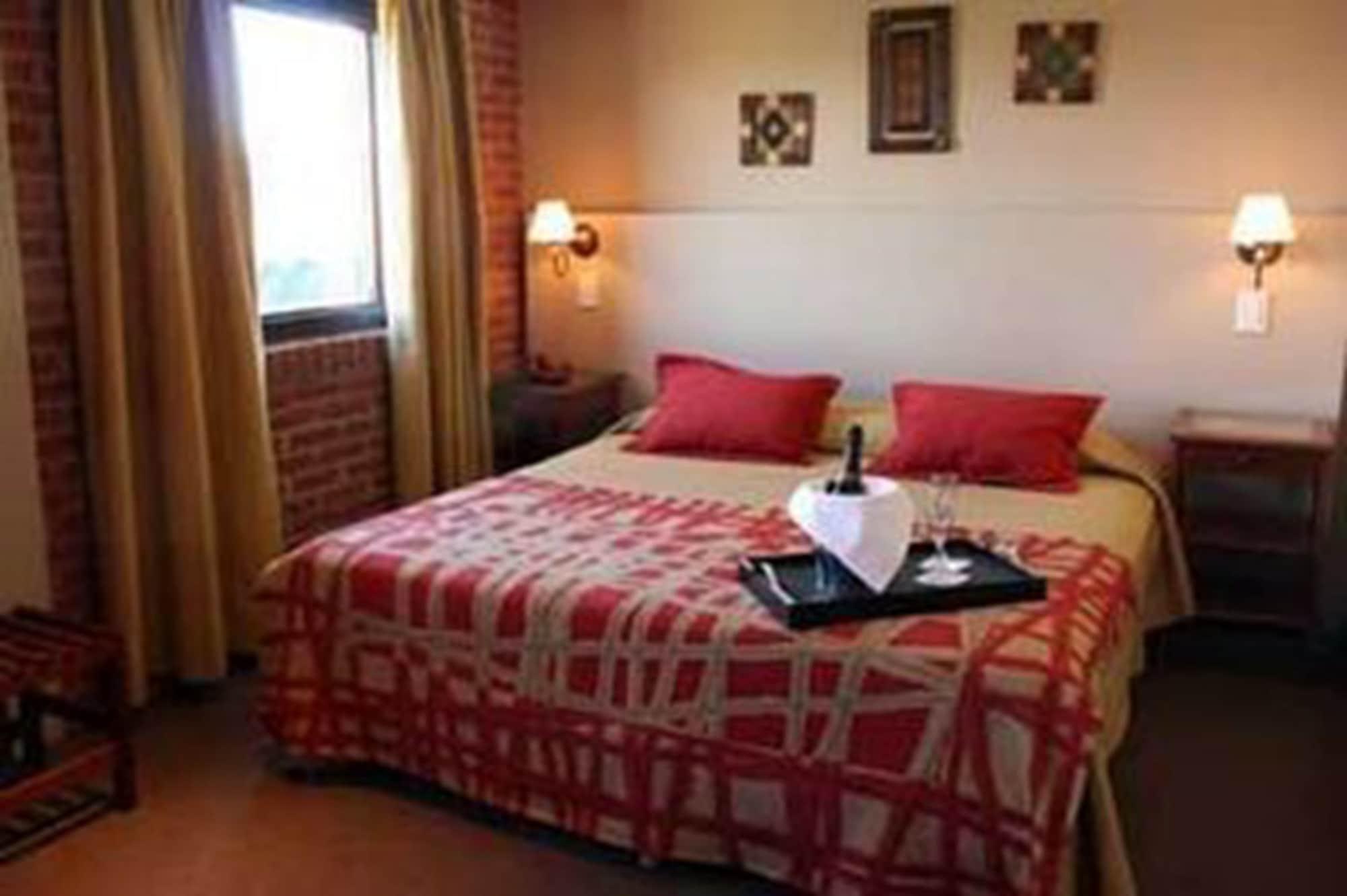 Hosteria Posta Sur El Calafate Buitenkant foto